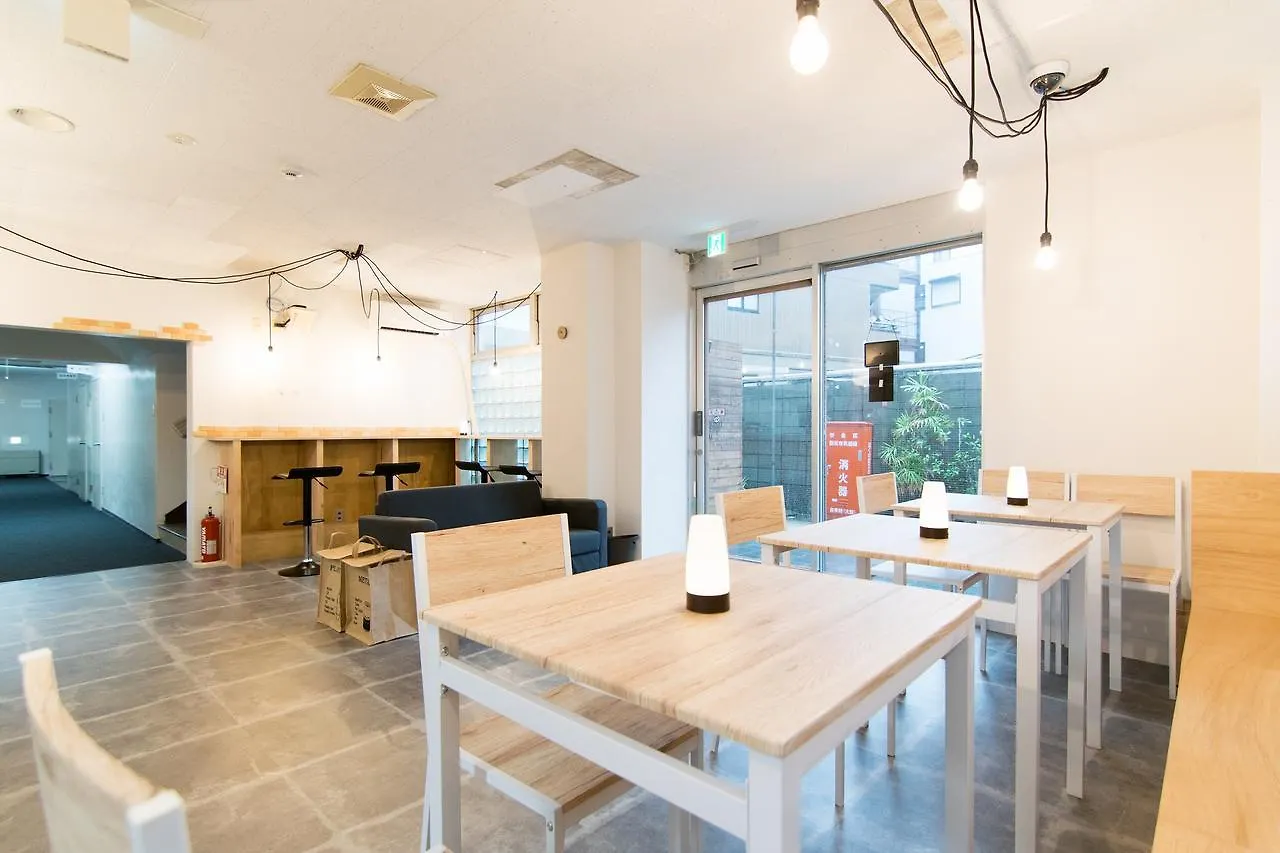 טוקיו Bokuno Cafe & Hotel Koenji Hostel 0*,